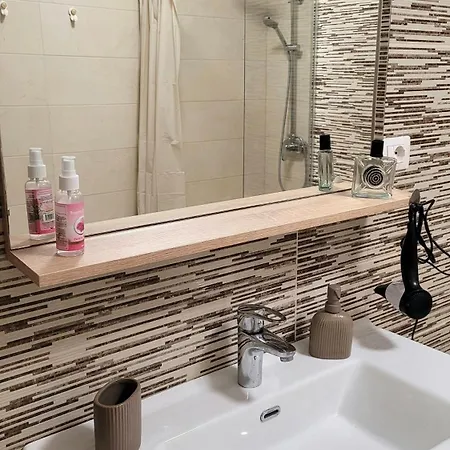Wave Appartement Golem (Tirana)